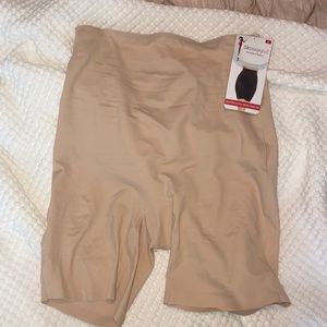 Skinnygirl shapewear